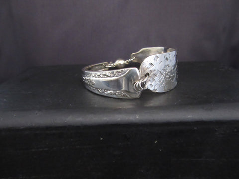 SPBK001 Silver Plated Knife Bracelet