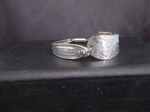 SPBK005 Silver Plated Knife Bracelet
